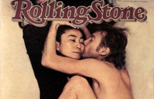 John Lennon and Yoko Ono kiss