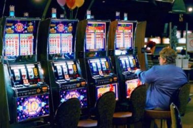 10 Online Slots Facts and Myths That All Gamblers Need to Know