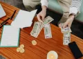 tracking expenses app
