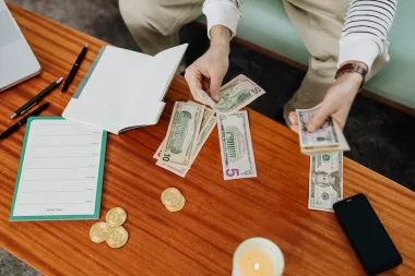 tracking expenses app