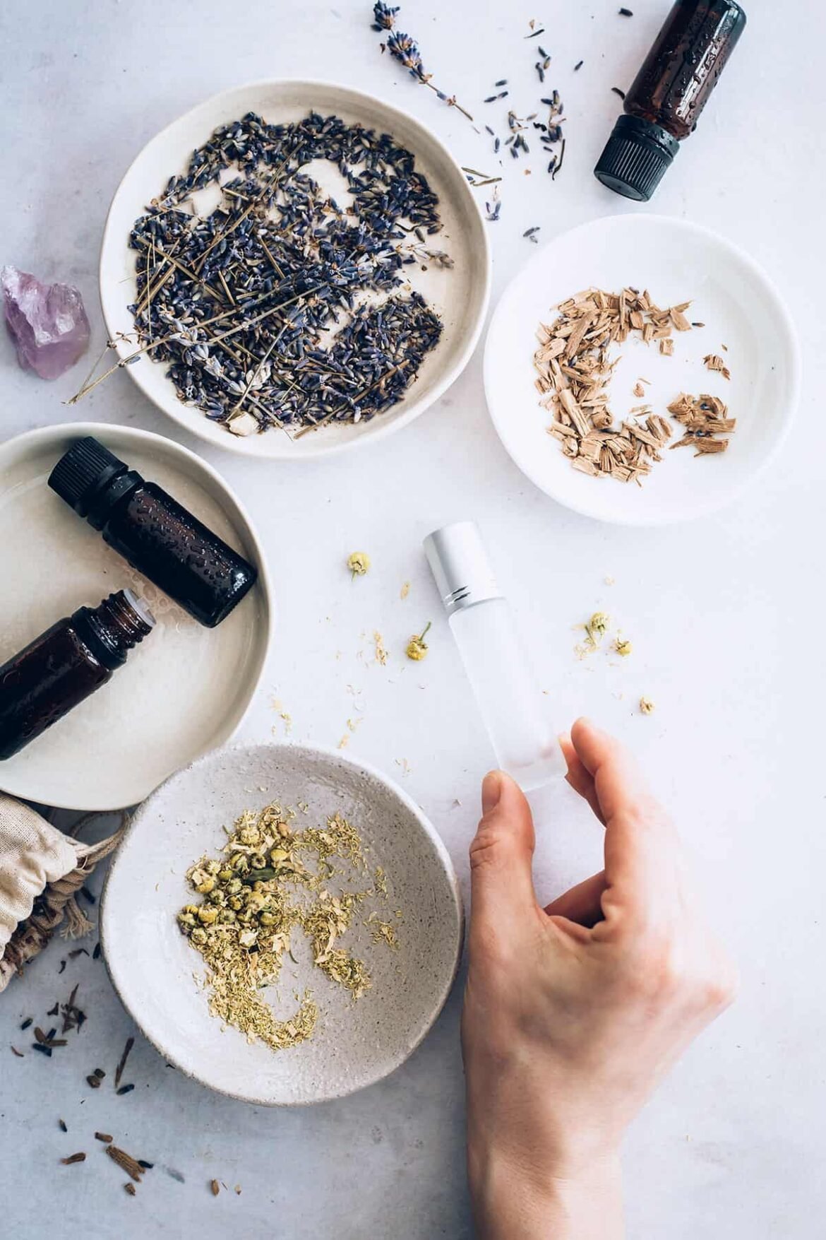 12 Sleep Diffuser Blends to Help You Rest