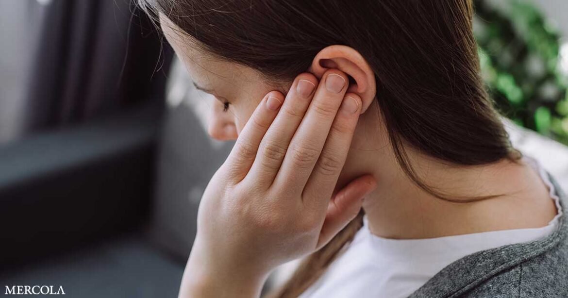 Eating Certain Foods Helps Lower Your Risk of Tinnitus