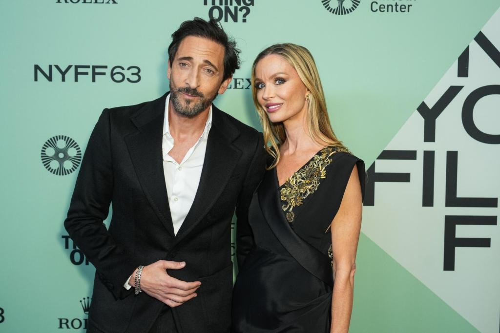 Why Georgina Chapman Is Losing NYC Apartment to Foreclosure Why Georgina Chapman Is Losing NYC Apartment to Foreclosure