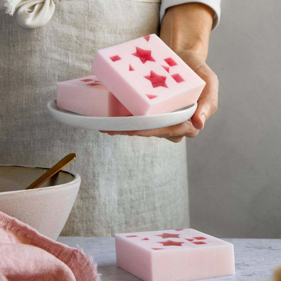 DIY Pretty Pink Peppermint Soap (Lush Copycat)