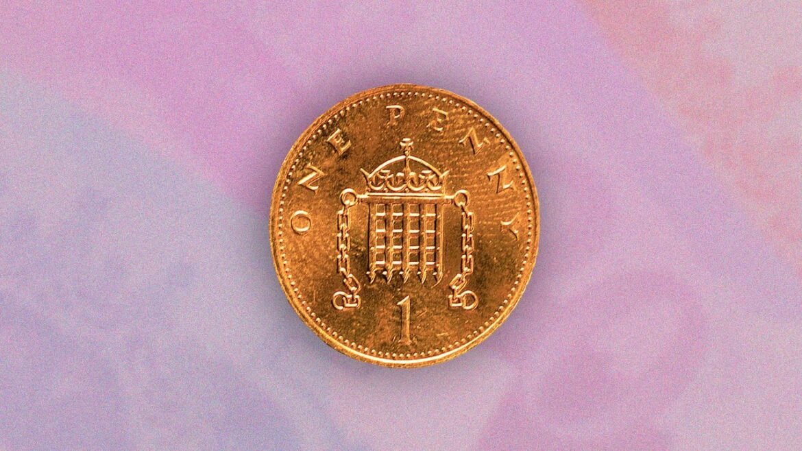 I tried the Monzo 1p challenge and saved over £500. Here's how you can do the same