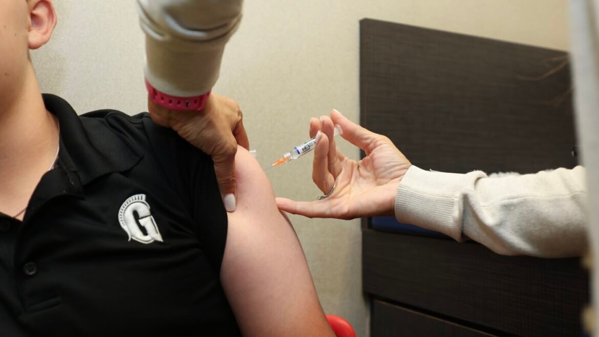 CDC changes flu vaccine recommendation for children : Shots