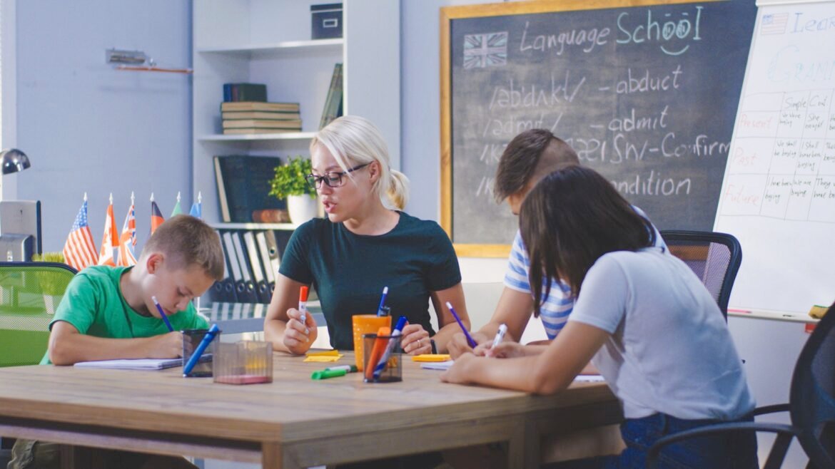 Best Online TEFL Courses - Teach English & Travel the World