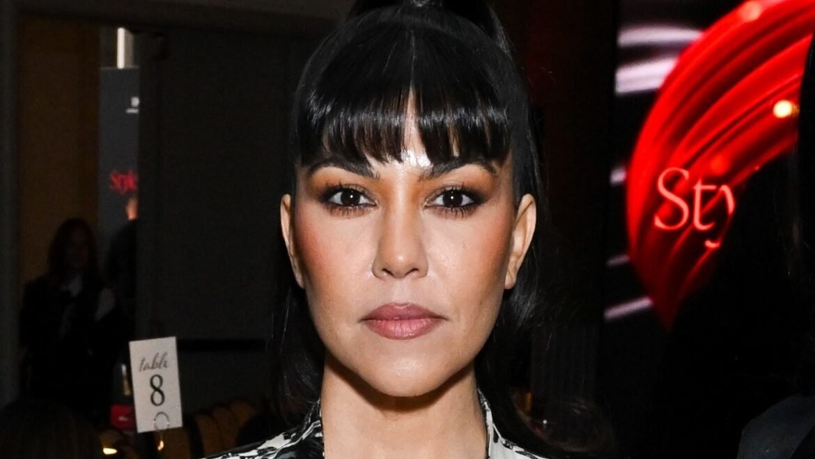 Kourtney Kardashian Just Brought Back the Accent Nail — See Photo