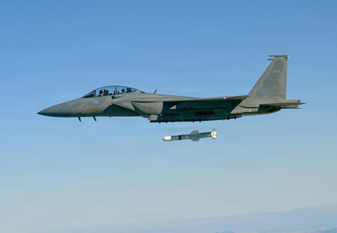 U.S. Navy concludes final test of upgraded Harpoon missile