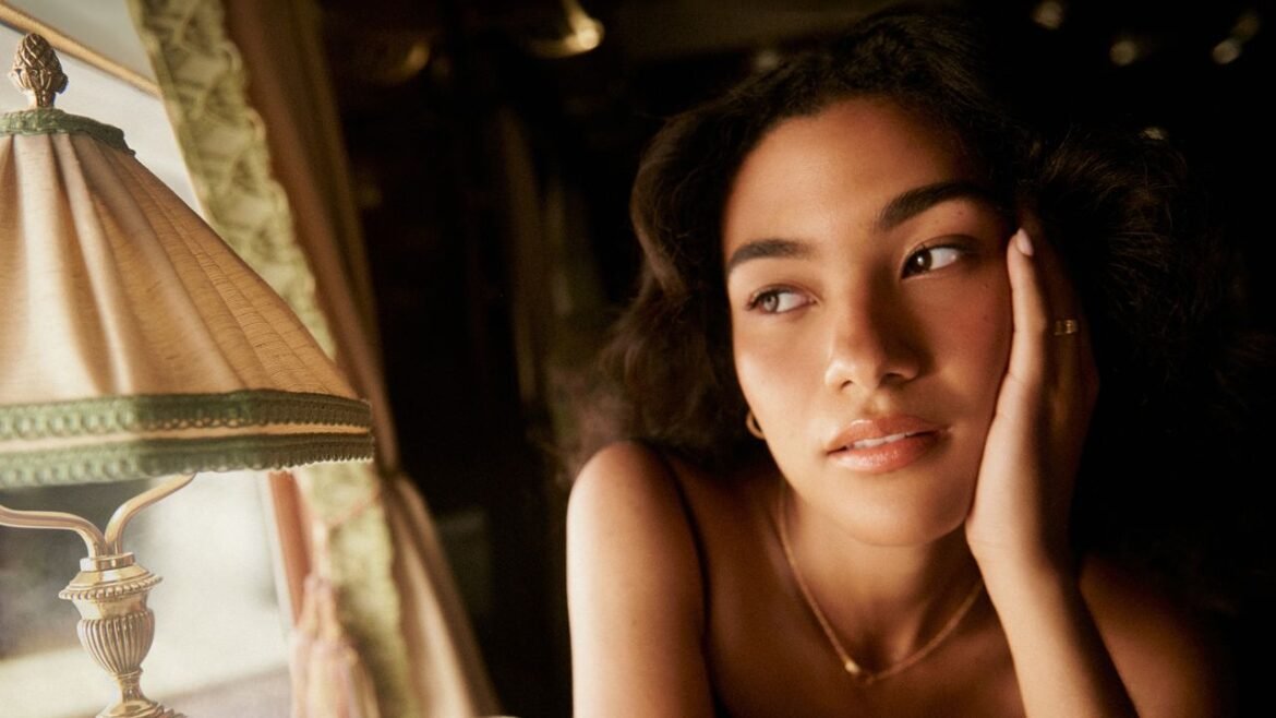 Olivia Dean Is the New Global Brand Partner of Hourglass Cosmetics | Interview