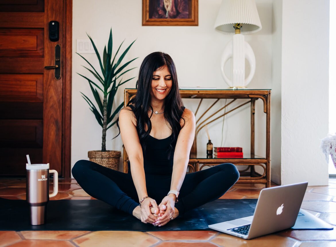 Beginner Strength Training Plan for Women Over 35