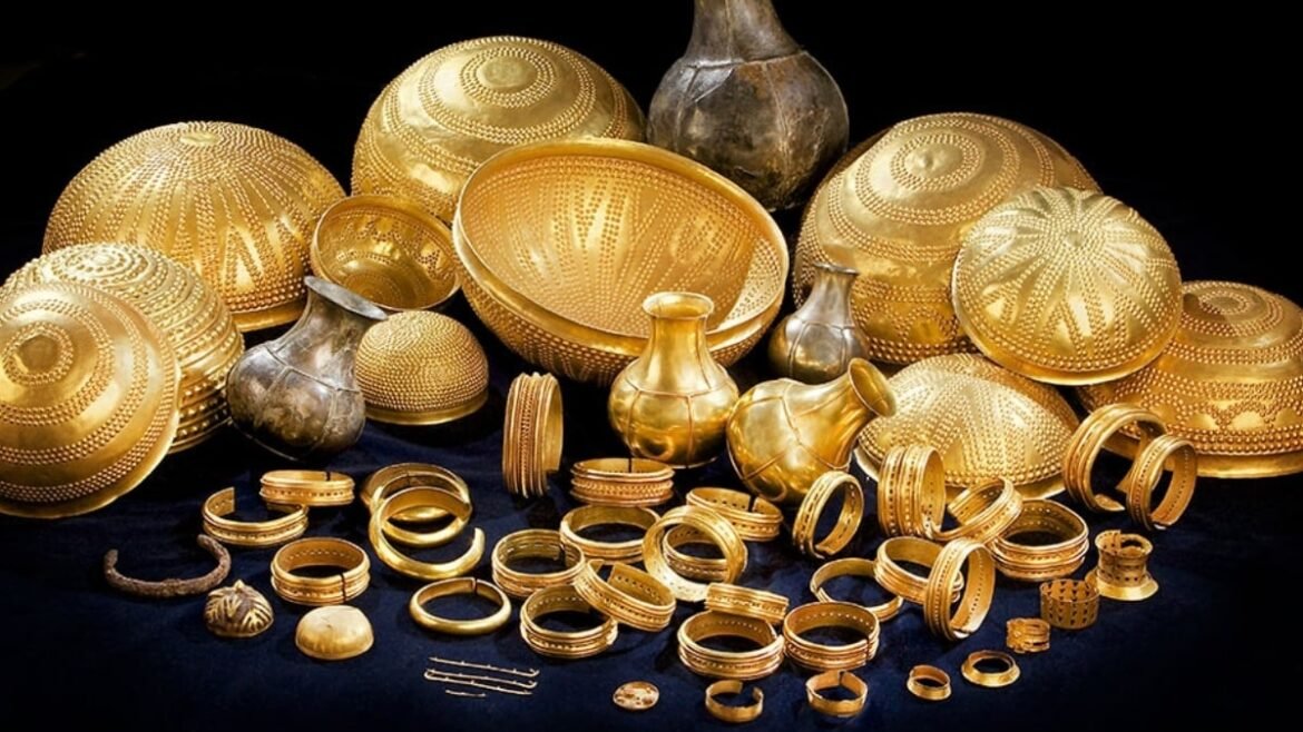 Strange Metal From Beyond Our World Spotted in an Ancient Treasure Stash : ScienceAlert