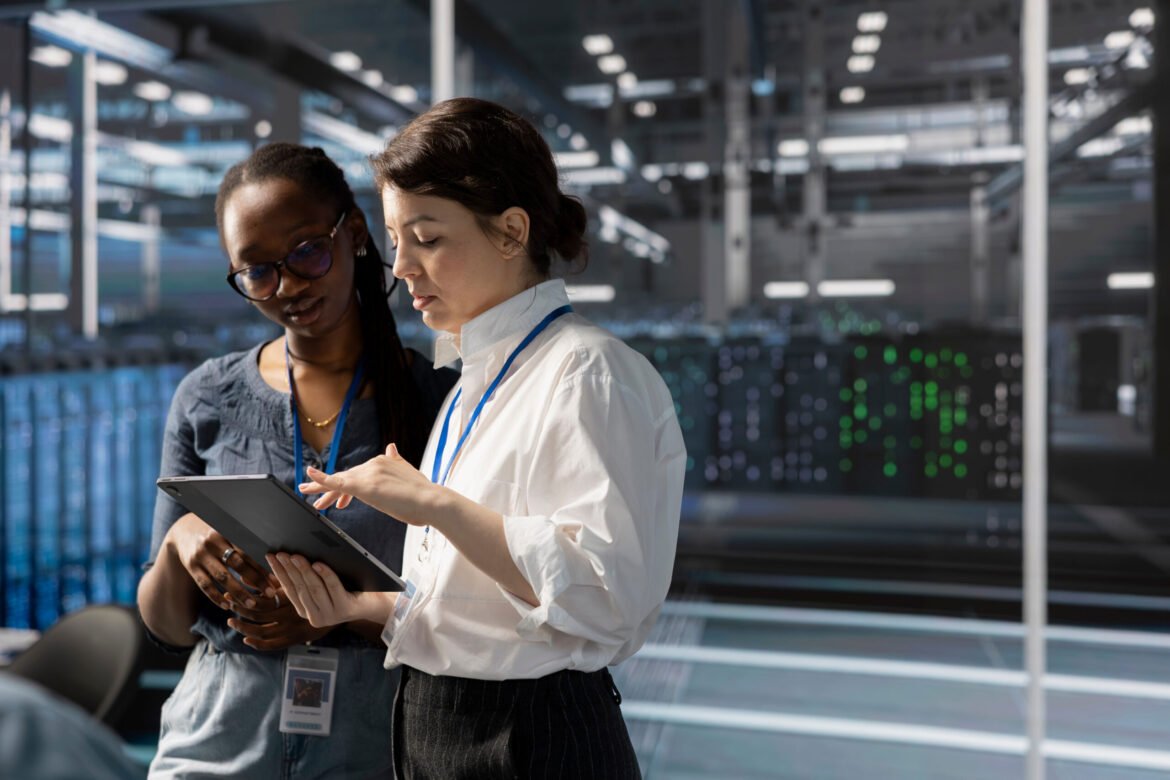 Hybrid Cloud Infrastructure, the Future-Proof, Organic Data Center