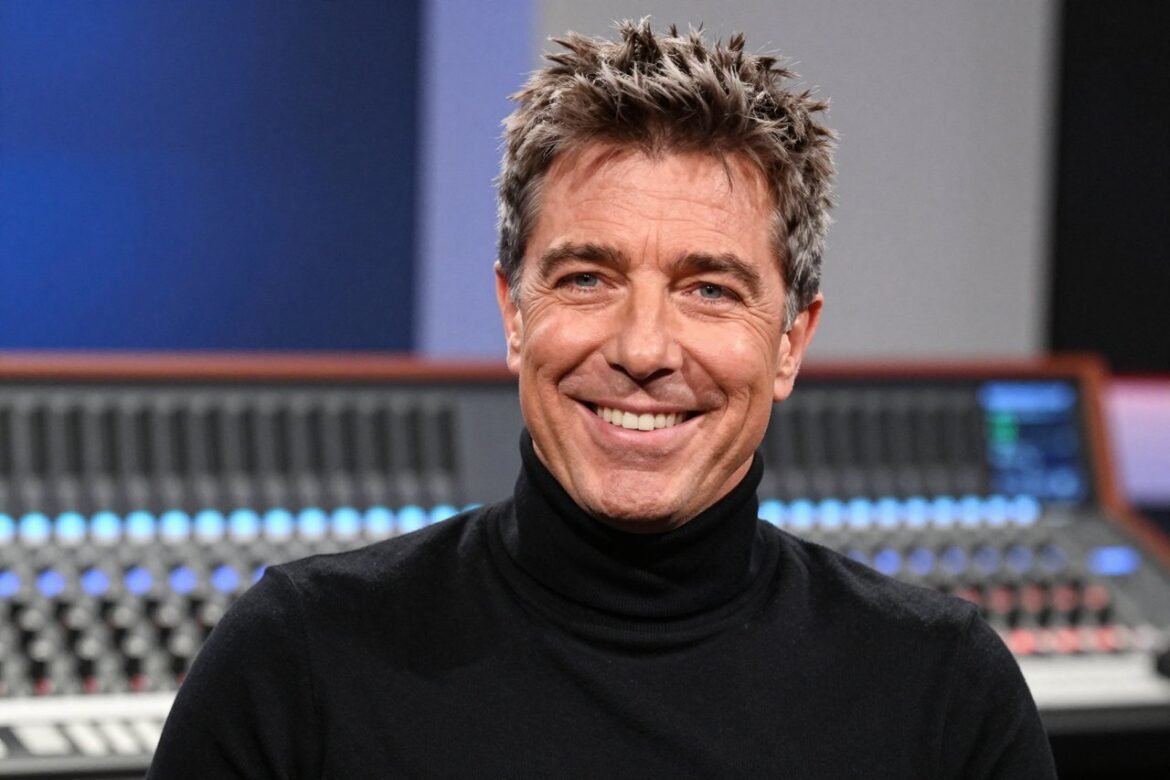Simon Cowell: The Man Behind the Music and the Magic